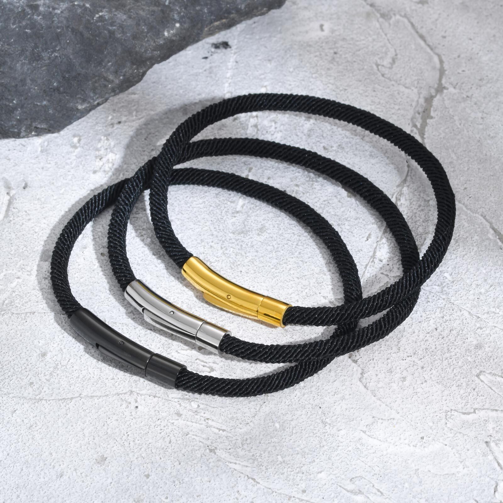 Minimalistische Seilarmbänder  – Milan Men'S Fashion Bewertung und Preis